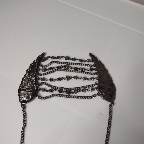 Dark Wings And Stars Necklace Adjustable 21 To 23 Inches Long - Picture 9 of 10